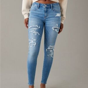 American Eagle Next level patch low-rise jegging